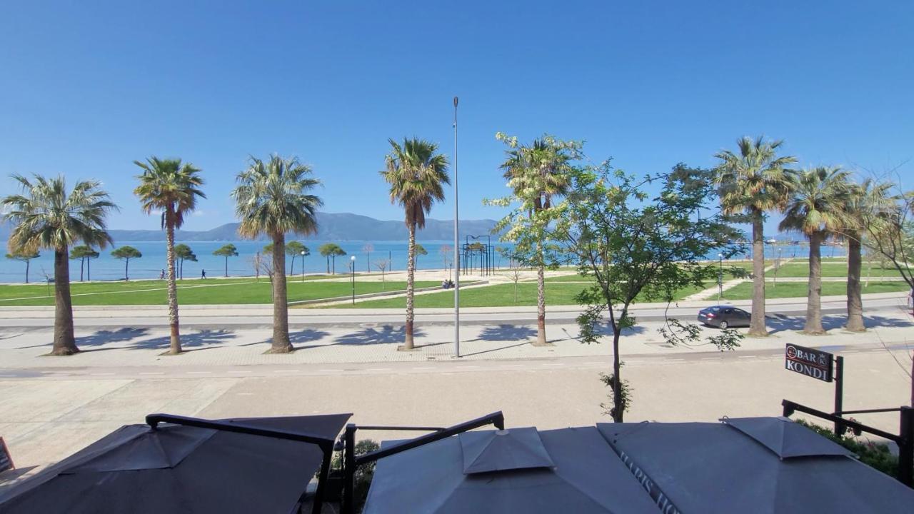 Haris Hotel Vlore Exterior photo
