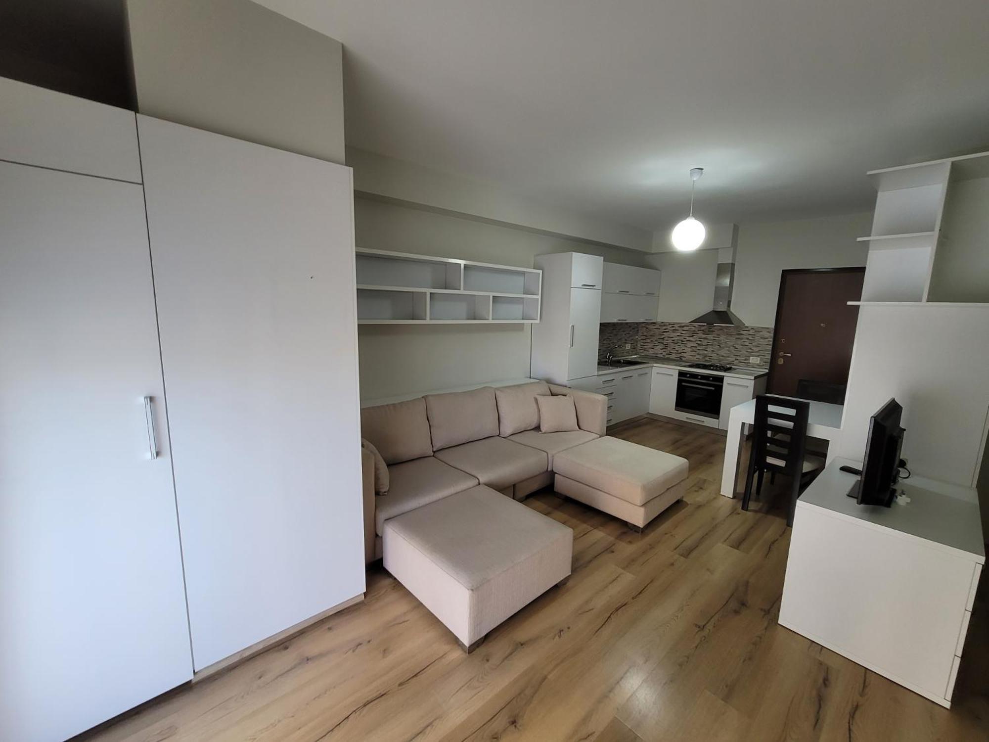 Haris Hotel Vlore Exterior photo